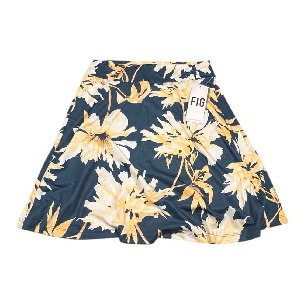 NWT FIG OCEAN beach perfect, quick drying skirt size medium
